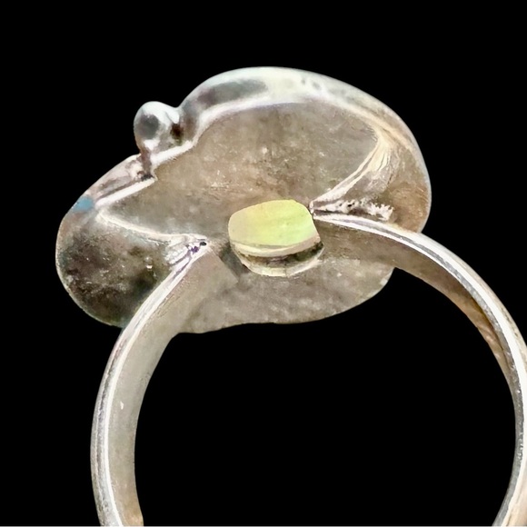 Elegant Ethiopian Fire Opal Sterling Silver Ring (8) - Picture 10 of 12